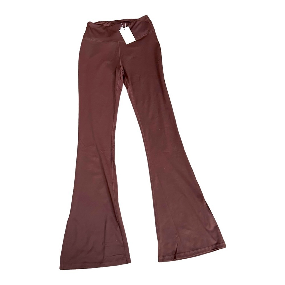 NWT WILO Flared Leggings. Chocolate Brown. Size L